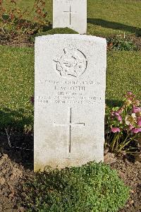 Harrogate (Stonefall) Cemetery - Toth, Leslie Wilfred